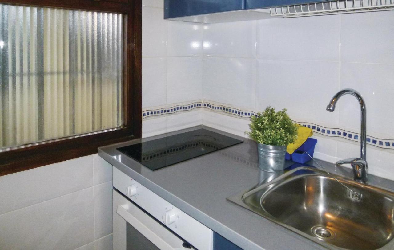 Nice apartment in Benalmdena Costa with 1 Bedrooms, WiFi&Outdoor swimming pool Benalmádena Buitenkant foto